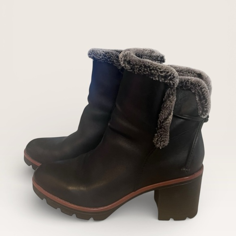 Naturalizer Valene Black Leather Faux Fur Cuff Ankle Boots Size 11